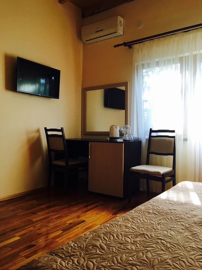 Киараз Старт Hotel Пицунда Екстериор снимка